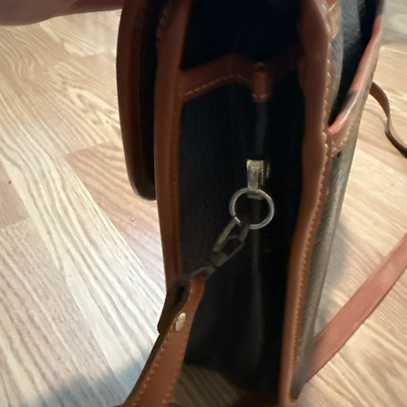 Dooney & Bourke “All-Weather Leather Executive Briefcase” - Picture 6 of 8